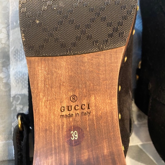 Gucci Black Suede Clogs with Horse Bit, Size 39 - Picture 7 of 7